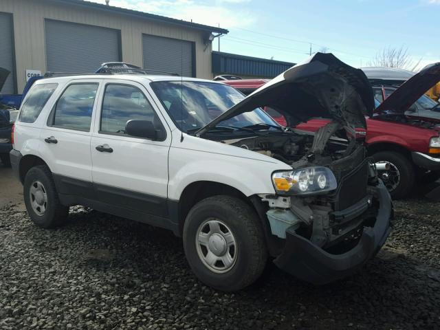 1FMYU02Z66KC27432 - 2006 FORD ESCAPE XLS WHITE photo 1