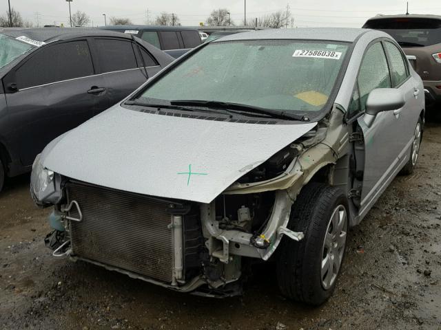 2HGFA16579H336738 - 2009 HONDA CIVIC LX SILVER photo 2