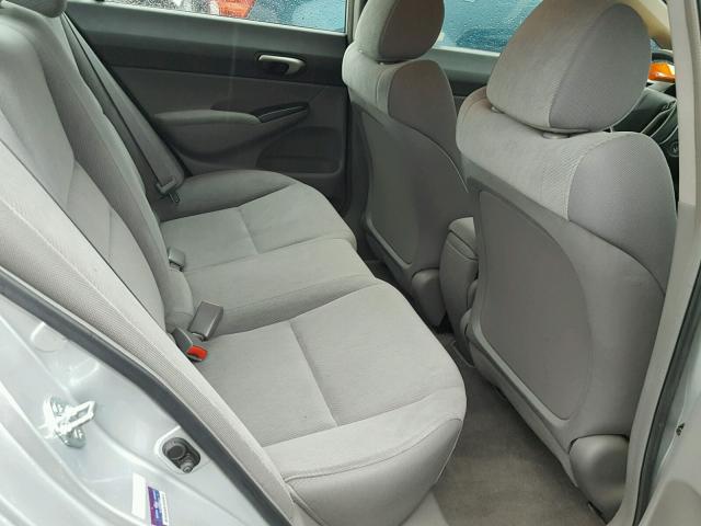 2HGFA16579H336738 - 2009 HONDA CIVIC LX SILVER photo 6