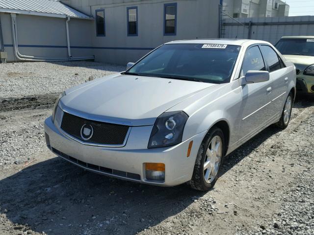 1G6DP567X50119411 - 2005 CADILLAC CTS HI FEA SILVER photo 2