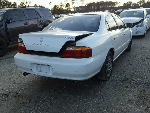 19UUA5667YA037643 - 2000 ACURA 3.2TL WHITE photo 4