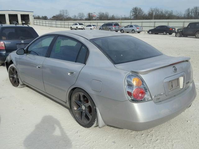 1N4AL11DX4C156091 - 2004 NISSAN ALTIMA BAS SILVER photo 3