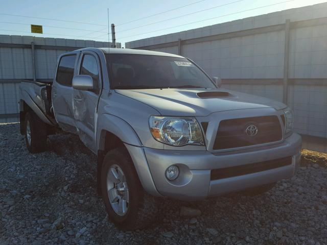 5TEKU72N78Z586089 - 2008 TOYOTA TACOMA DOU SILVER photo 1