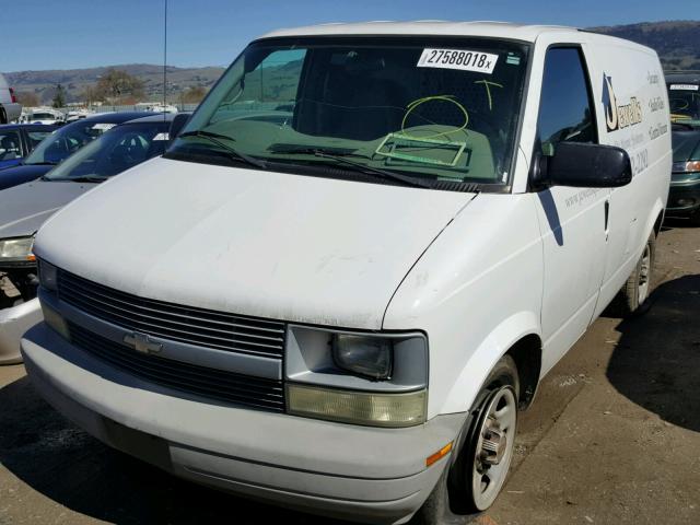 1GCDM19X55B116382 - 2005 CHEVROLET ASTRO WHITE photo 2