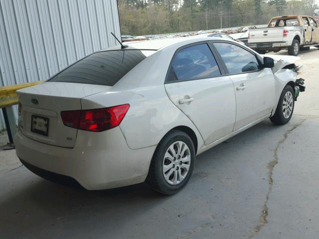 KNAFU4A25A5812725 - 2010 KIA FORTE EX WHITE photo 4