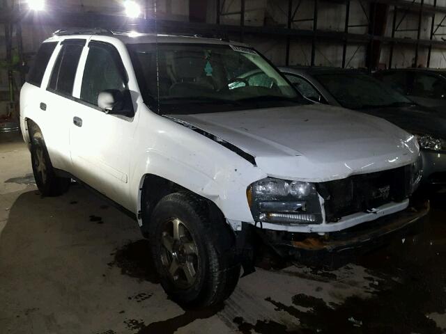 1GNDT13S362187847 - 2006 CHEVROLET TRAILBLAZE WHITE photo 1