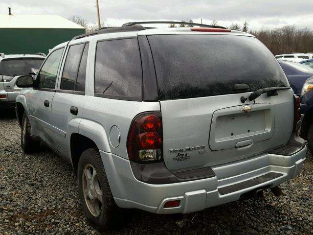 1GNDT13S872238261 - 2007 CHEVROLET TRAILBLAZE SILVER photo 3