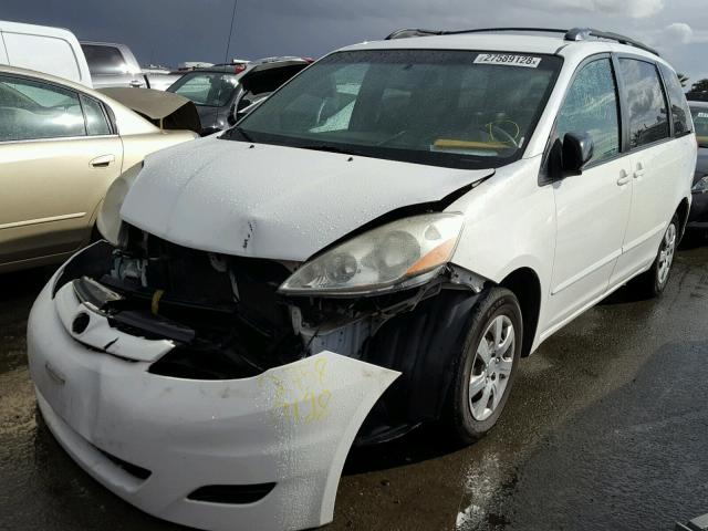 5TDZA23C66S562609 - 2006 TOYOTA SIENNA CE WHITE photo 2