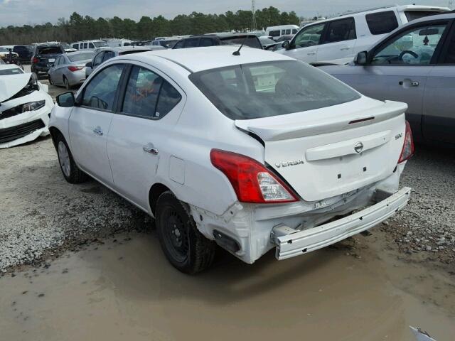 3N1CN7AP0HL802374 - 2017 NISSAN VERSA S WHITE photo 3