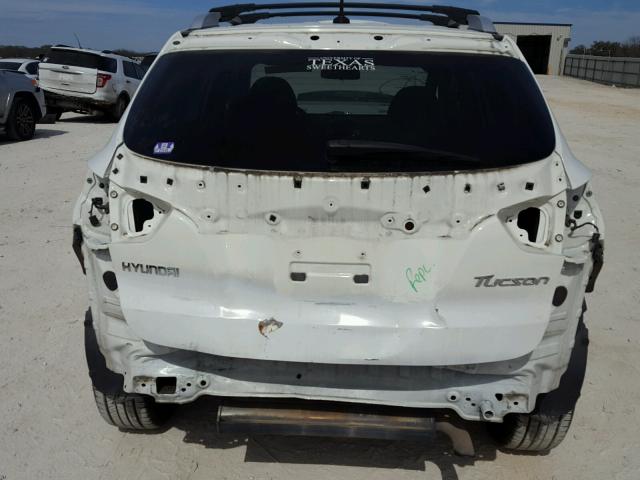 KM8JU3AC1BU220578 - 2011 HYUNDAI TUCSON GLS WHITE photo 9