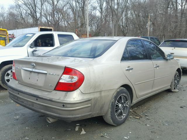 4T1BF32K33U042212 - 2003 TOYOTA CAMRY LE GOLD photo 4