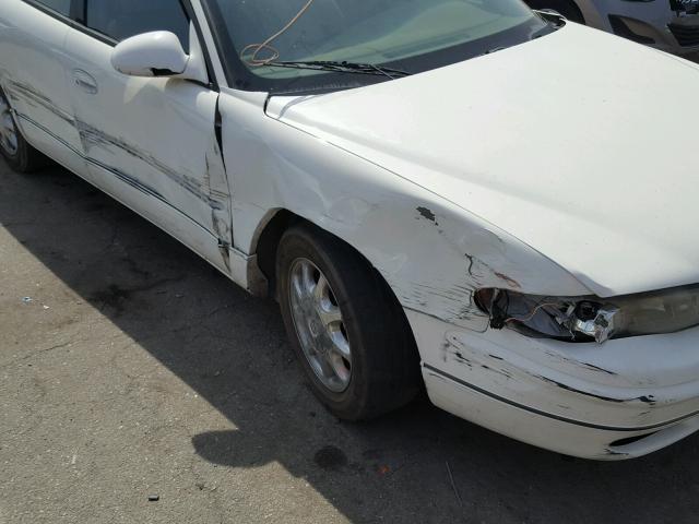 2G4WB55K321179049 - 2002 BUICK REGAL LS WHITE photo 9