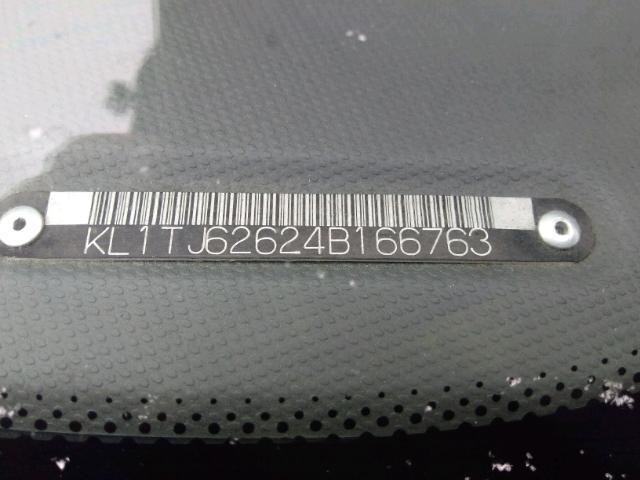 KL1TJ62624B166763 - 2004 CHEVROLET AVEO LS GREEN photo 9