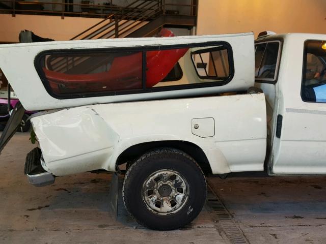 JT4RN13P4R6068254 - 1994 TOYOTA PICKUP 1/2 WHITE photo 10