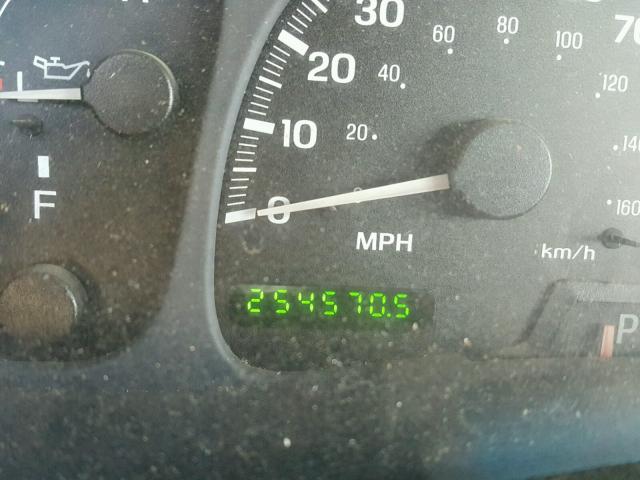 5LMFU28R31LJ16508 - 2001 LINCOLN NAVIGATOR თეთრი ფოტო 8