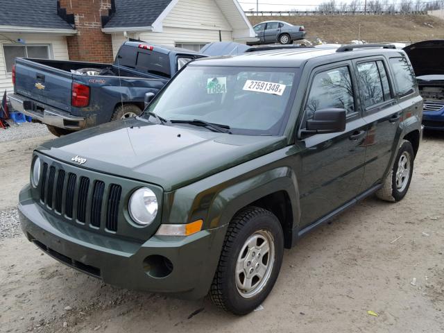 1J4FF28B69D227865 - 2009 JEEP PATRIOT SP GREEN photo 2