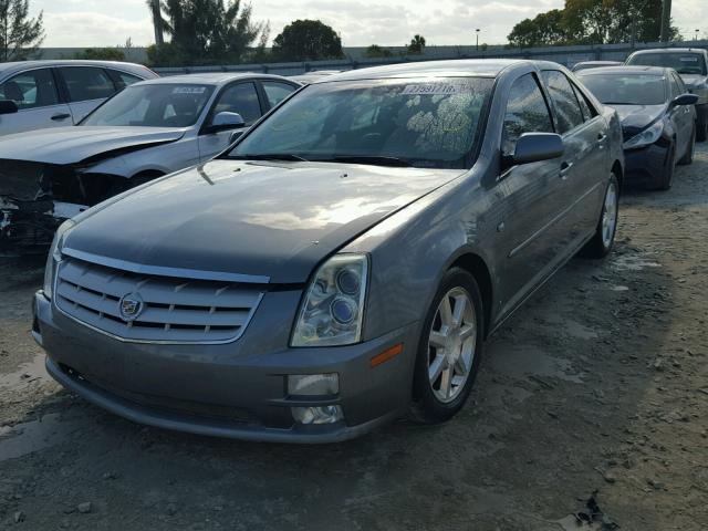 1G6DC67AX50135801 - 2005 CADILLAC STS GRAY photo 2