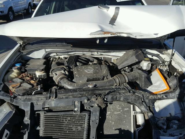 5N1AN0NW3DN813405 - 2013 NISSAN XTERRA X WHITE photo 7