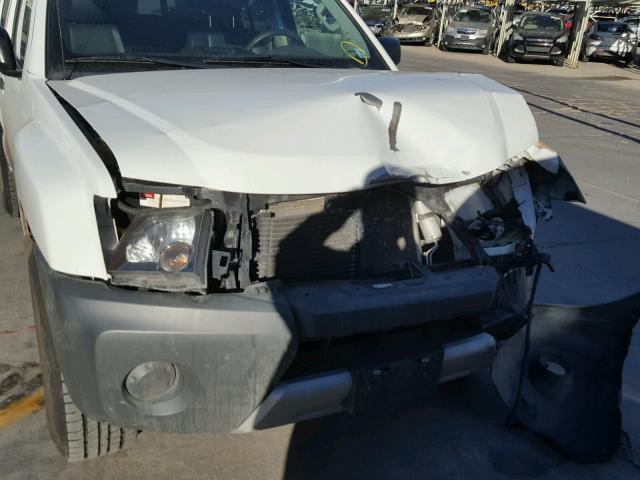 5N1AN0NW3DN813405 - 2013 NISSAN XTERRA X WHITE photo 9