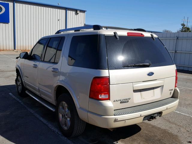 1FMZU75WX5ZA10521 - 2005 FORD EXPLORER L CREAM photo 3