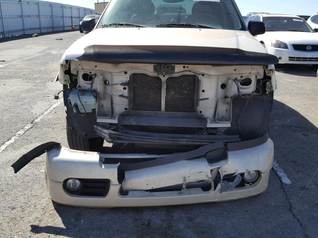 1FMZU75WX5ZA10521 - 2005 FORD EXPLORER L CREAM photo 9