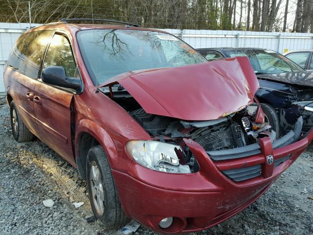 2D4GP44L56R920746 - 2006 DODGE GRAND CARA RED photo 1