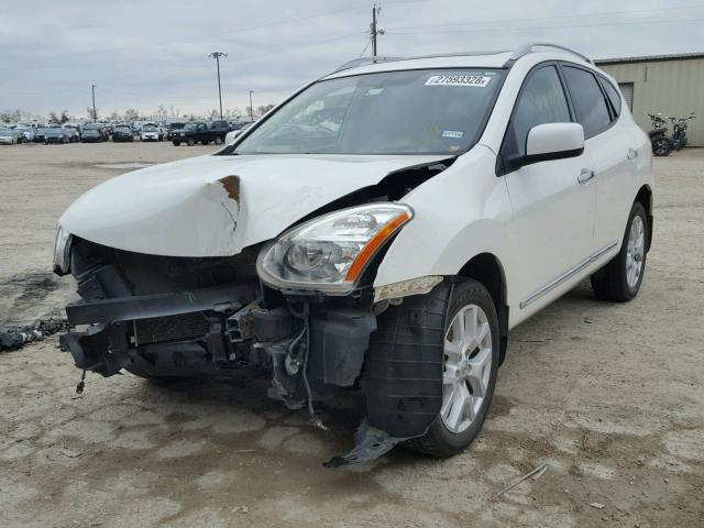 JN8AS5MT6BW159450 - 2011 NISSAN ROGUE S WHITE photo 2