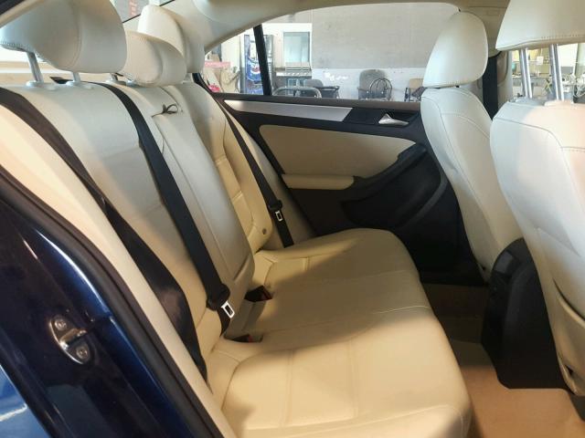 3VWDP7AJ7DM351775 - 2013 VOLKSWAGEN JETTA SE BLUE photo 6