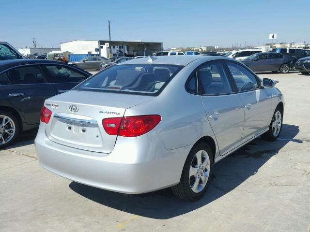 KMHDU4AD9AU940964 - 2010 HYUNDAI ELANTRA BL SILVER photo 4