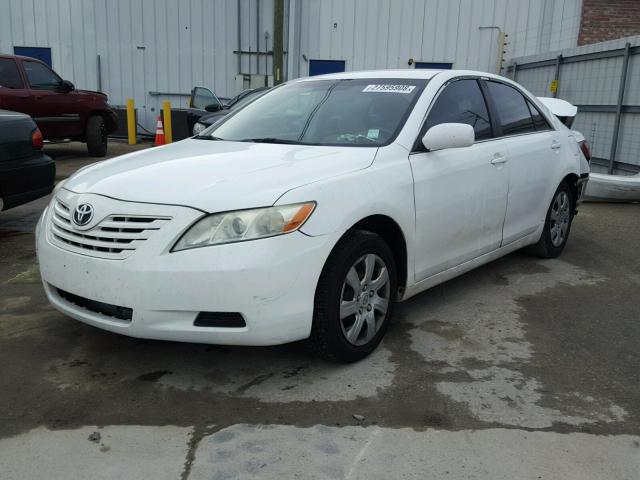 4T1BE46K97U573469 - 2007 TOYOTA CAMRY NEW WHITE photo 2