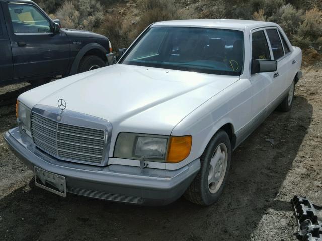 WDBCA39D7JA403940 - 1988 MERCEDES-BENZ 560 SEL WHITE photo 2