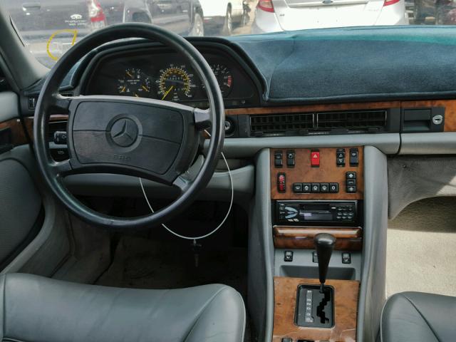 WDBCA39D7JA403940 - 1988 MERCEDES-BENZ 560 SEL WHITE photo 9