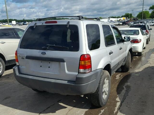 1FMYU93153KB43790 - 2003 FORD ESCAPE XLT SILVER photo 4