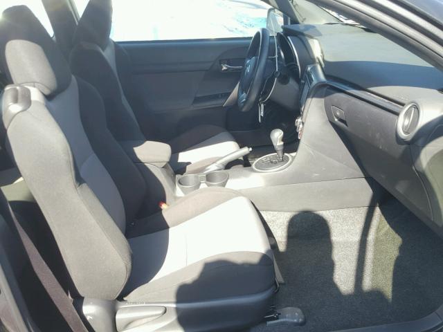 JTKJF5C71GJ023129 - 2016 TOYOTA SCION TC 灰色 照片 5