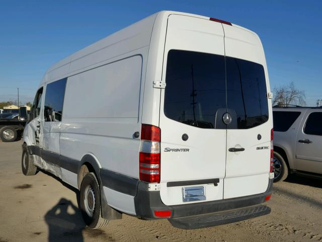 WD4PE8CC4D5729301 - 2013 MERCEDES-BENZ SPRINTER 2 WHITE photo 3