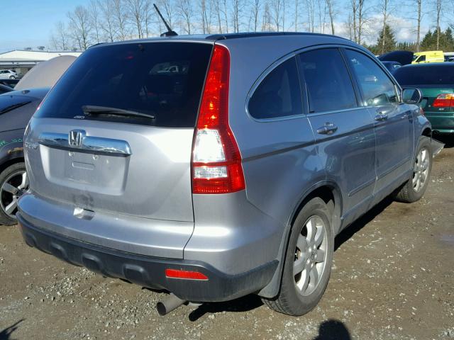 JHLRE48788C052586 - 2008 HONDA CR-V EXL SILVER photo 4