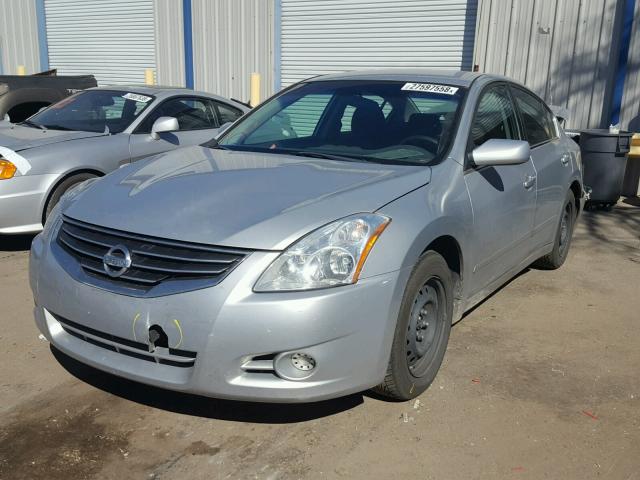 1N4AL2AP3AC142142 - 2010 NISSAN ALTIMA BAS SILVER photo 2