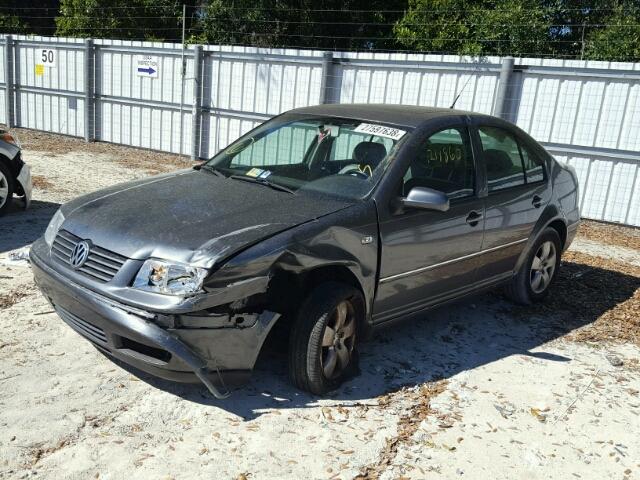 3VWSR69M54M074294 - 2004 VOLKSWAGEN JETTA GLS GRAY photo 2