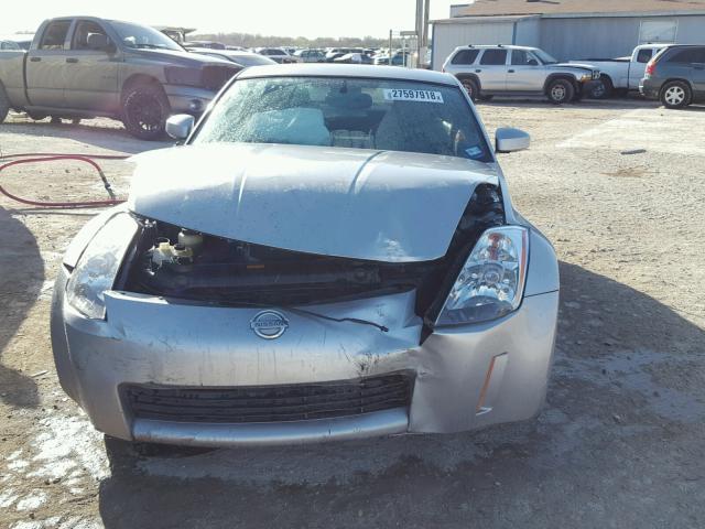 JN1AZ34D03T102574 - 2003 NISSAN 350Z COUPE SILVER photo 9