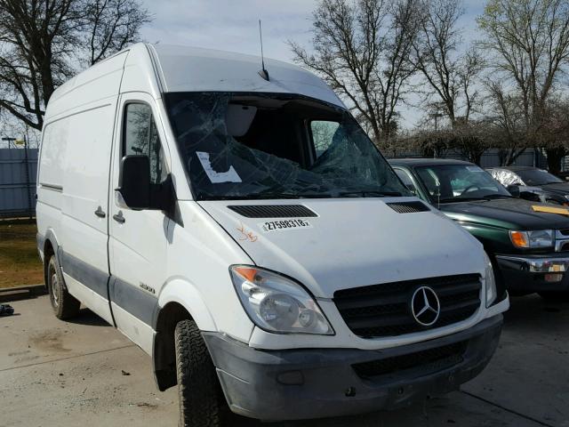 WD3PE7CC4C5639529 - 2012 MERCEDES-BENZ SPRINTER 2 WHITE photo 1