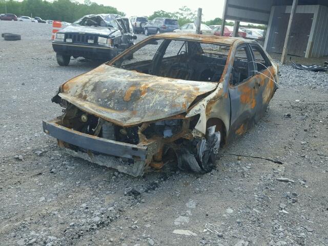 4T1BF1FK5EU751869 - 2014 TOYOTA CAMRY L/SE BURN photo 2