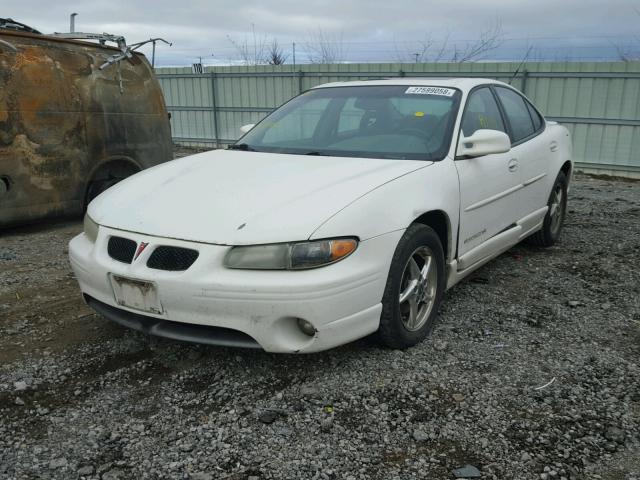 1G2WP52K12F139737 - 2002 PONTIAC GRAND PRIX WHITE photo 2