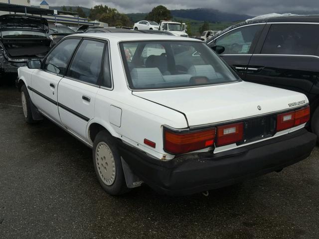 JT2SV21E0K3349363 - 1989 TOYOTA CAMRY DLX WHITE photo 3