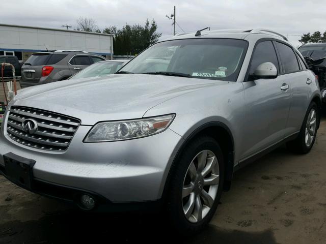 JNRAS08W44X214395 - 2004 INFINITI FX35 SILVER photo 2