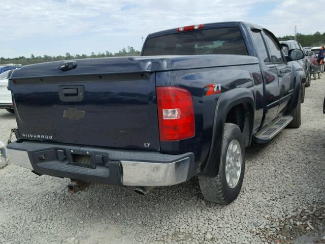 2GCEC19J071569718 - 2007 CHEVROLET SILVERADO BLUE photo 4