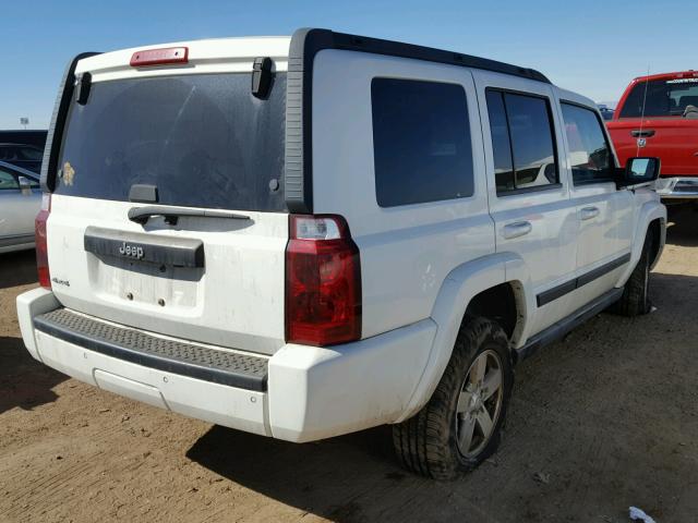 1J8HG48K67C561347 - 2007 JEEP COMMANDER WHITE photo 4