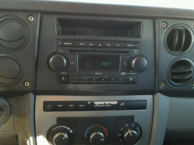 1J8HG48K67C561347 - 2007 JEEP COMMANDER WHITE photo 9