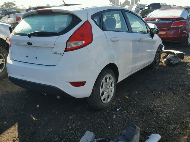 3FADP4TJ1DM215601 - 2013 FORD FIESTA S WHITE photo 4