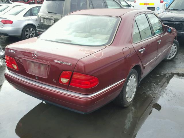 WDBJF25H3XA800064 - 1999 MERCEDES-BENZ E 300TD RED photo 4