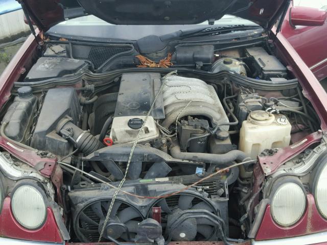 WDBJF25H3XA800064 - 1999 MERCEDES-BENZ E 300TD RED photo 7